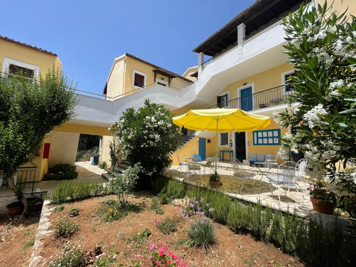קאסיופי Sunflower Apartments & Studios מראה חיצוני תמונה