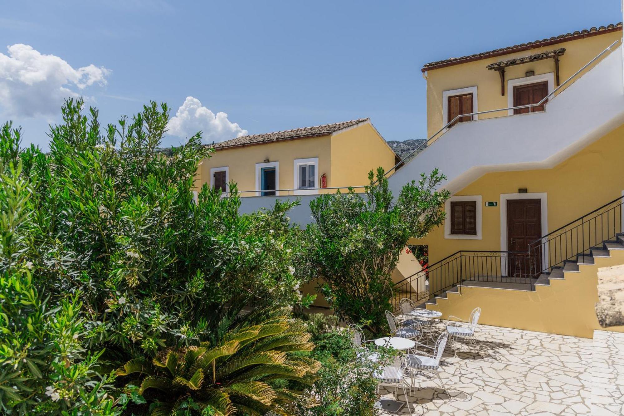 קאסיופי Sunflower Apartments & Studios מראה חיצוני תמונה